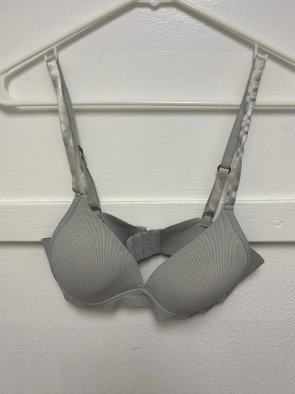 Betsey Johnson Gray Molded T-Shirt Bra